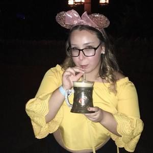 Meet your Posher, Slu maggie